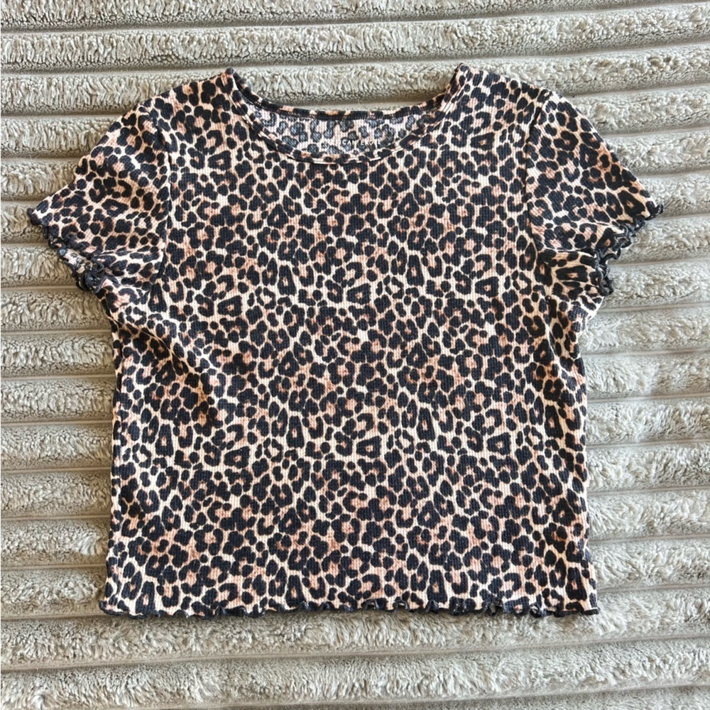 Leopard Print Short Sleeve Top